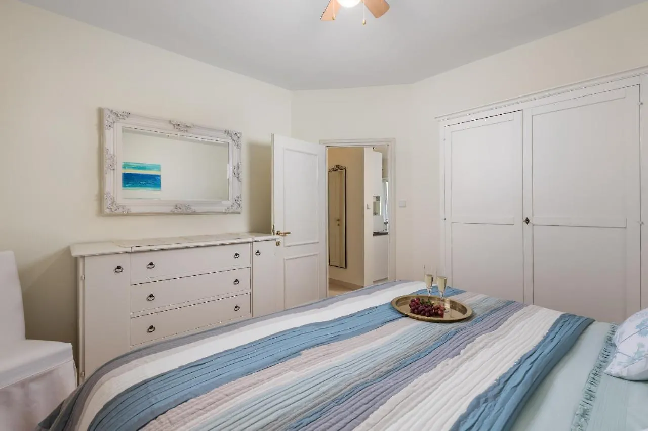 Apartment Mare Lovran